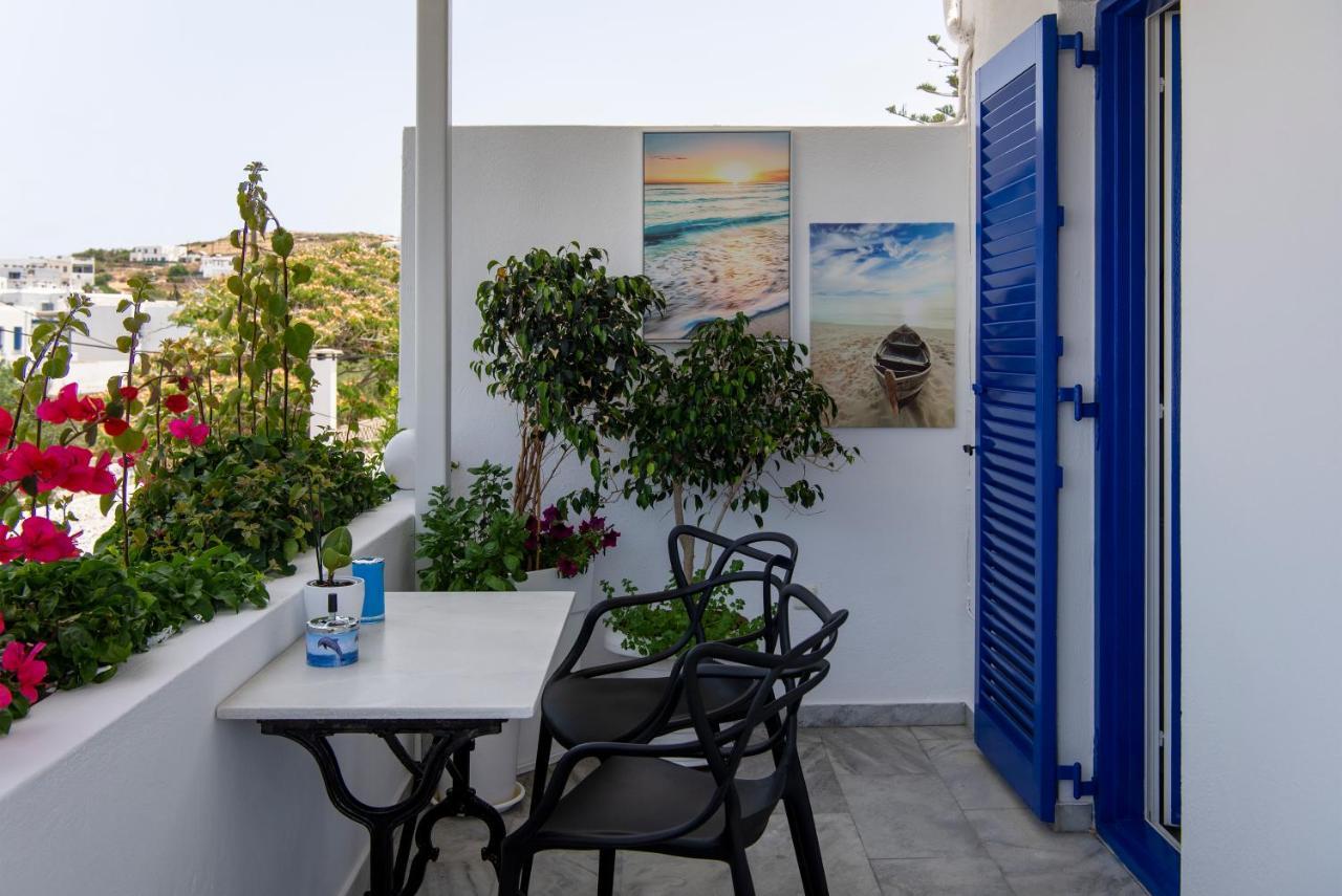 Ricos Two Bedroom House - Naoussa Paros Bagian luar foto