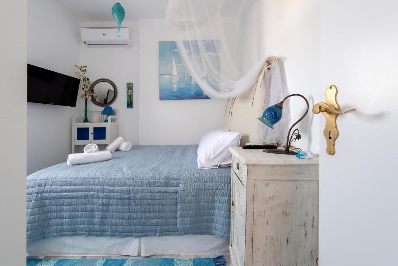 Ricos Two Bedroom House - Naoussa Paros Bagian luar foto