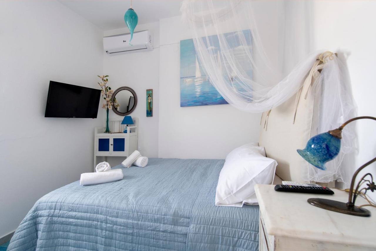 Ricos Two Bedroom House - Naoussa Paros Bagian luar foto