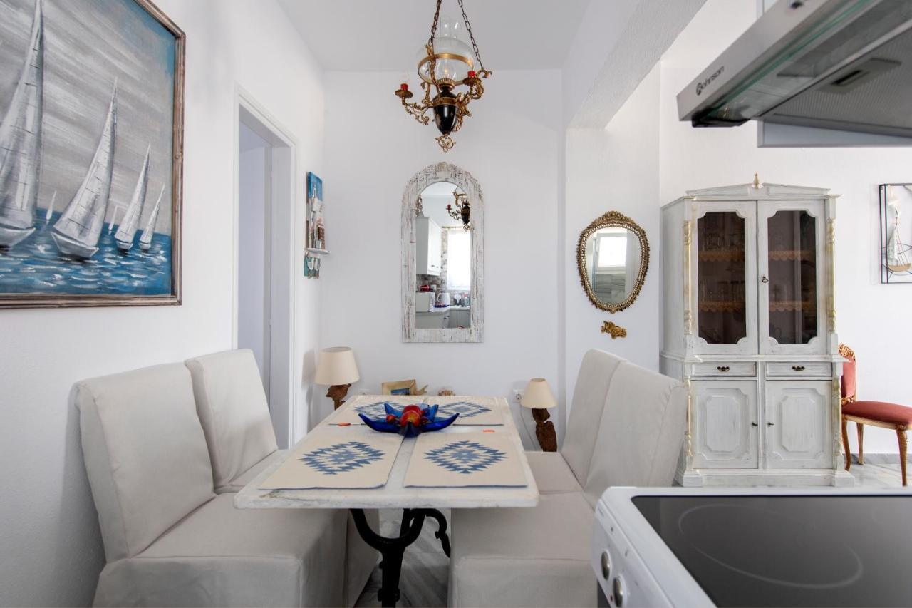 Ricos Two Bedroom House - Naoussa Paros Bagian luar foto